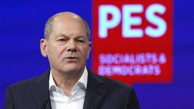 Scholz advocates for a future 36-member European Union 'of free and equal people'