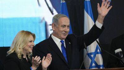 Israel: Netanyahu set to return to power as results confirm win and acting PM concedes