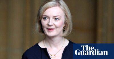 Liz Truss likely to visit US and hold mini-budget next week