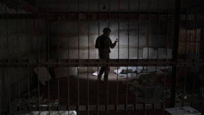 Ukraine war: Russian 'torture chambers', Kherson 'provocations', fears on Ukraine-Russia border