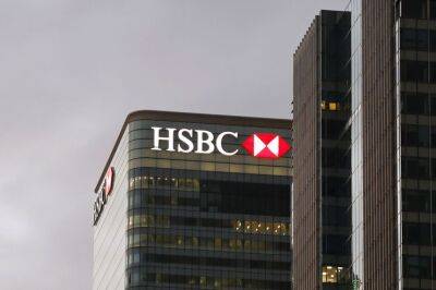 HSBC trims UK investment bankers as layoffs pick up pace