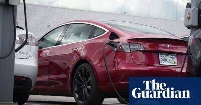 Tesla recalls nearly 1.1m vehicles in US over windows pinching fingers