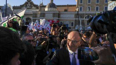 Italy elections: Final rallies held as campaign comes to a close