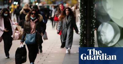 UK high street warned not to expect return of pre-Covid Christmas
