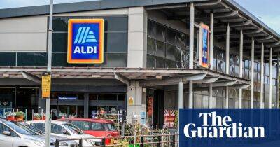 Aldi’s UK profits fall but chain says shoppers are switching to it ‘in droves’