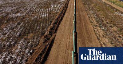 Huge expansion of oil pipelines endangering climate, says report