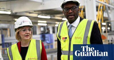 Truss and Kwarteng had row over sterling crisis response, say Whitehall sources