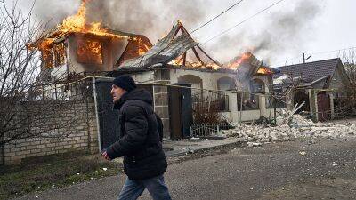 Ukraine war: Washington 'to send 50 Bradleys' and five other top developments