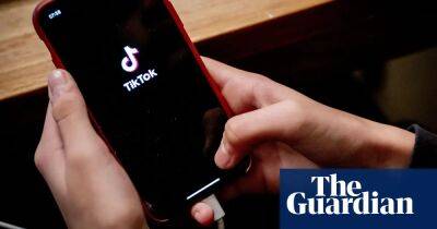 UK bans TikTok from government mobile phones