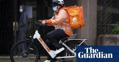 Just Eat planning to make 1,700 couriers redundant in the UK