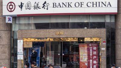 China's big banks cut deposit rates, signaling monetary easing ahead